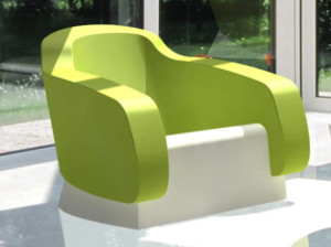 Кресло из полиэтилена