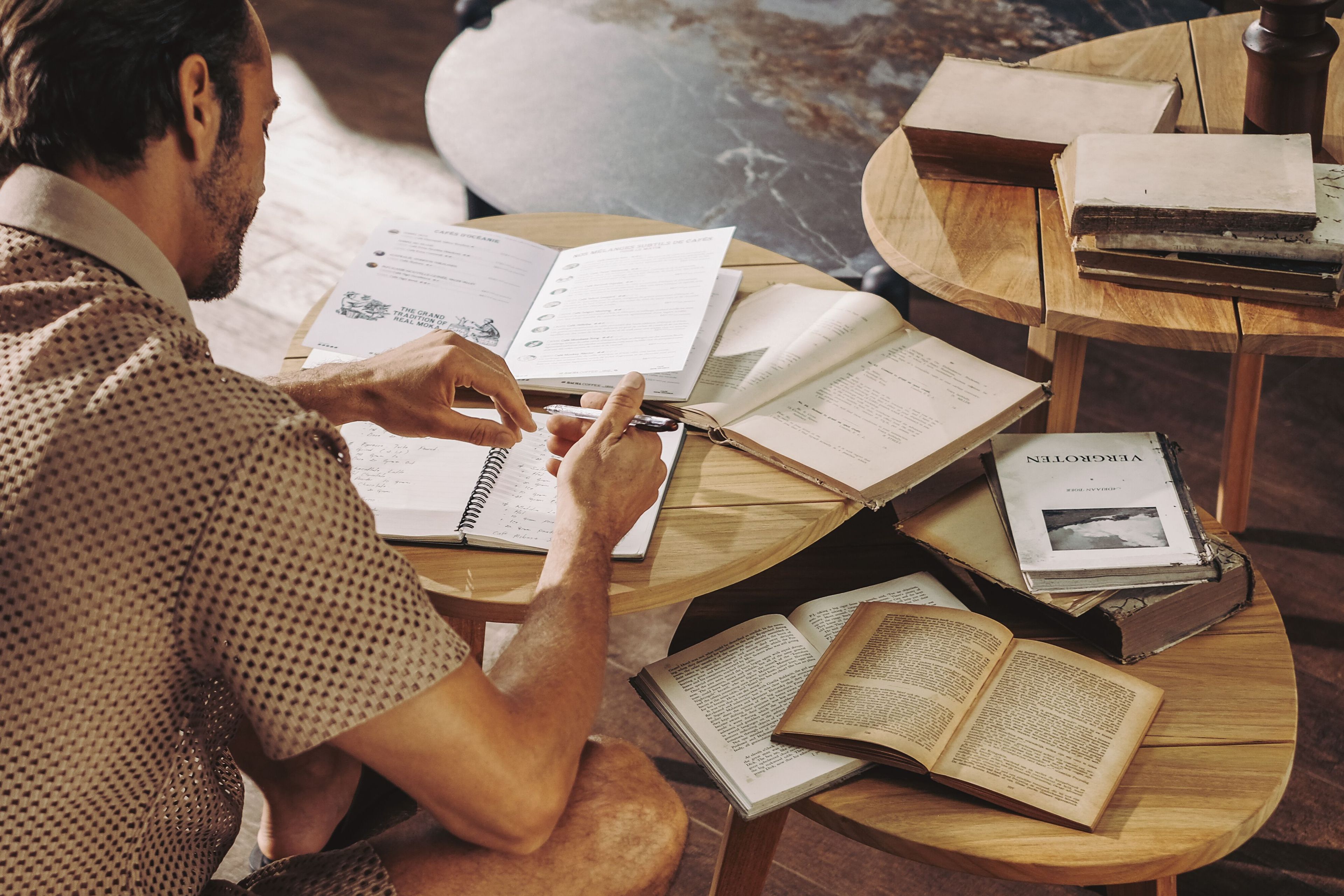 Высокий садовый стол из тикового дерева cbdesign Tria ARCH-00022180