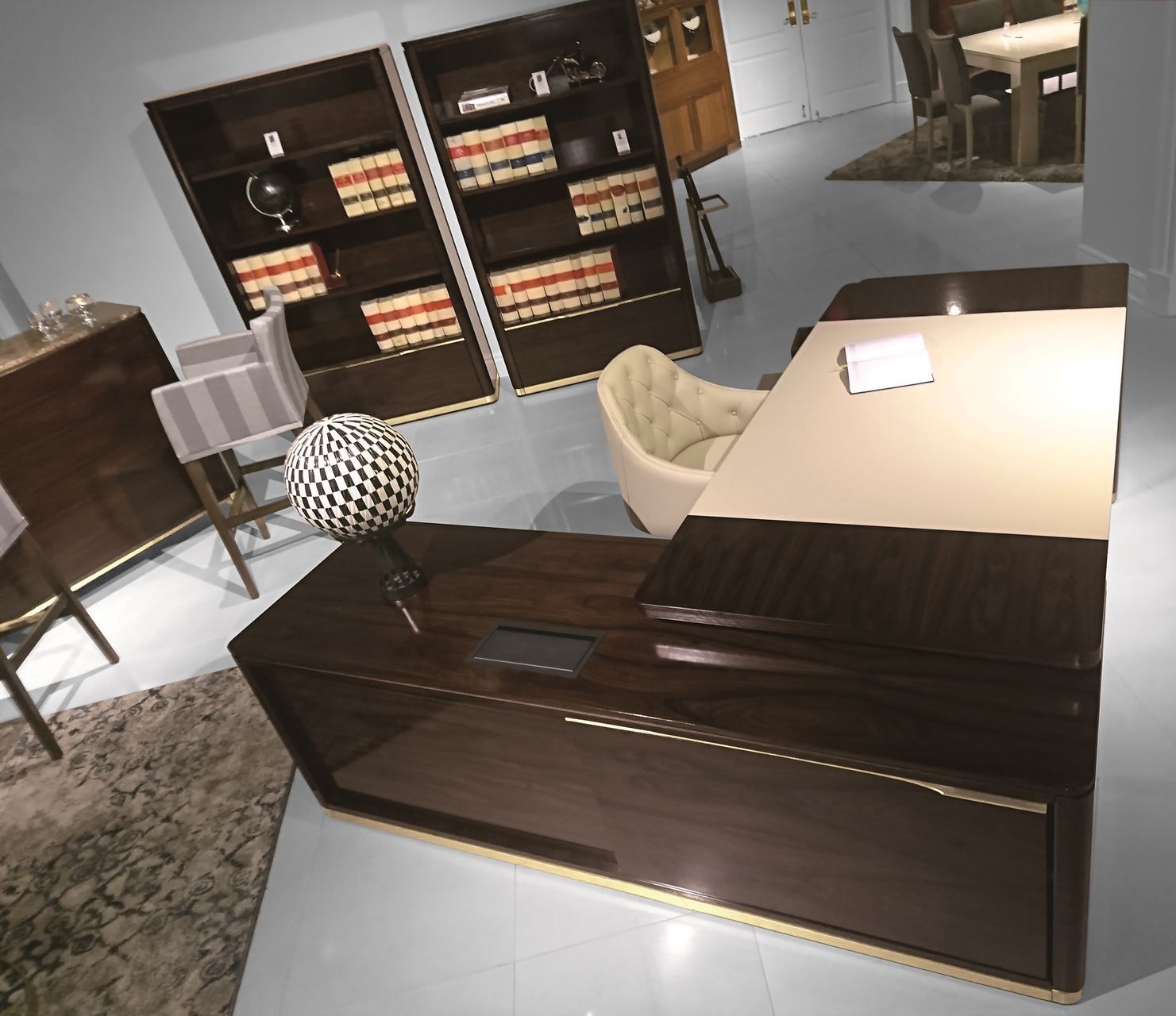 Деревянный направленный угловой стол Hurtado Evolution ARCH-00046361 - Вид №2