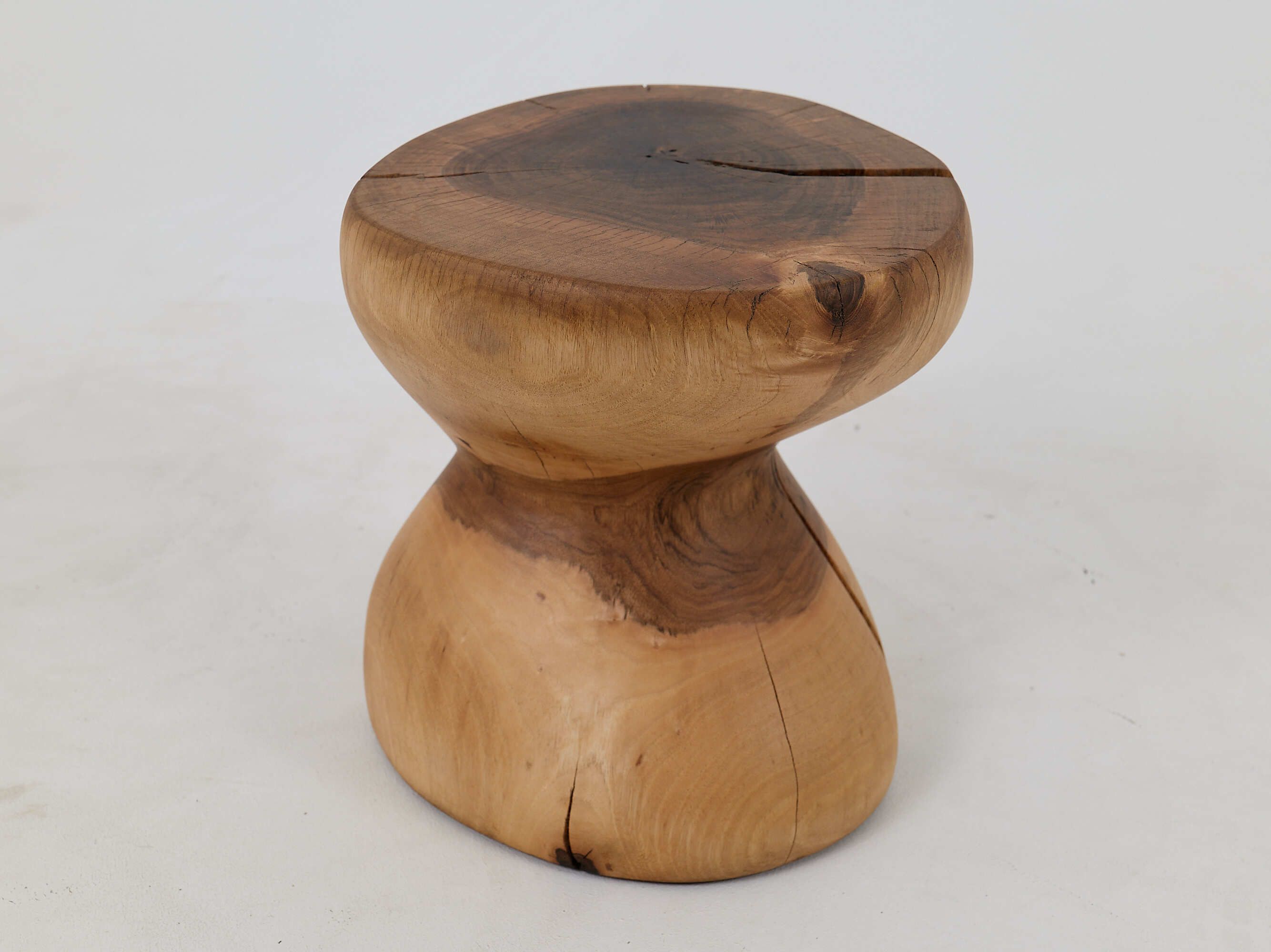 Журнальный столик из грецкого ореха Logniture Leszy ARCH-00127987