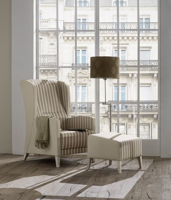 Кресло с подлокотниками SIANA Королева ARCH-00105241 - Вид №1