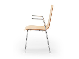 Штабелируемый стул из ламината с подлокотниками