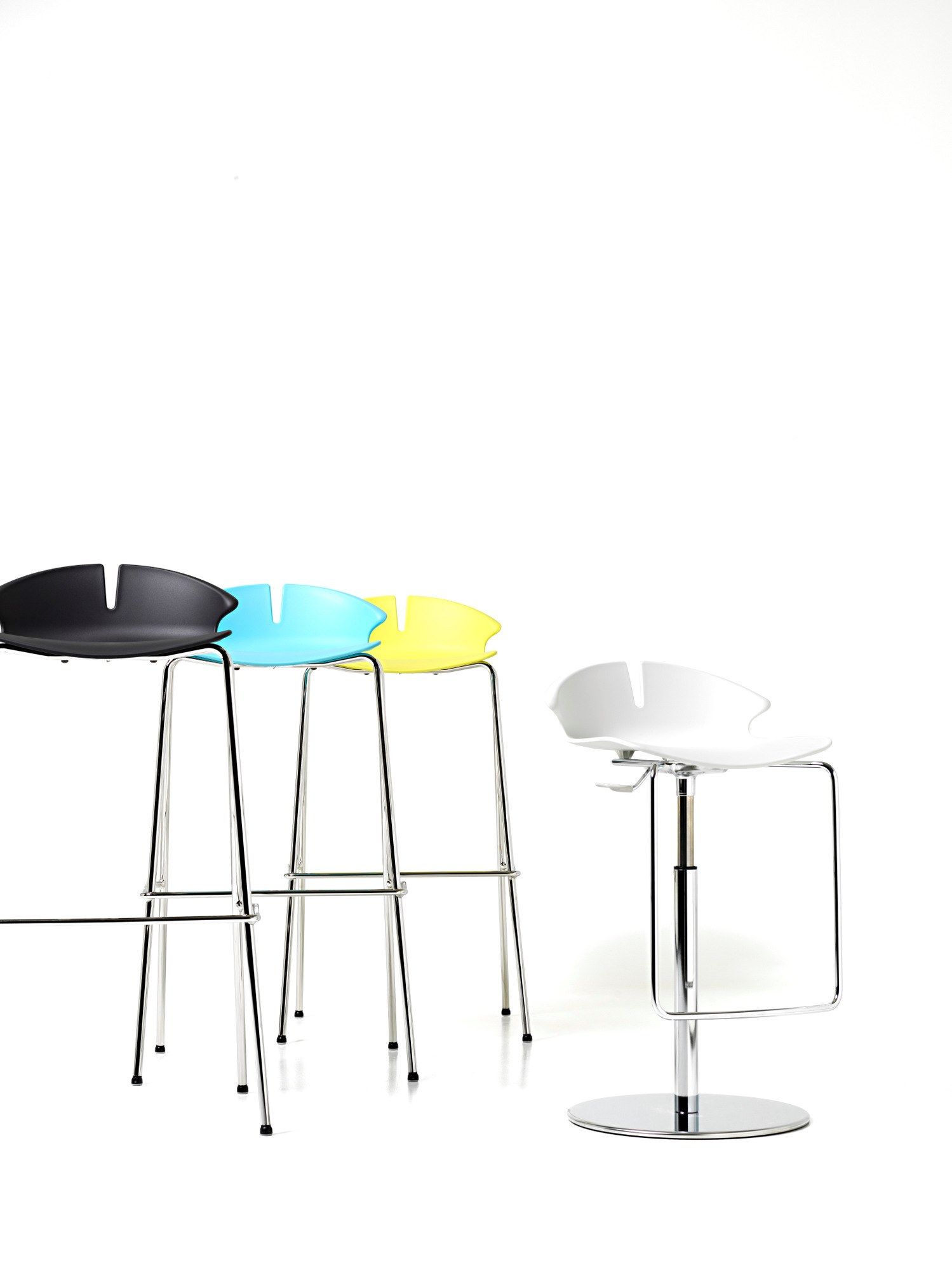 Регулируемая по высоте полипропиленовая табуретка с подставкой для ног Diemme Red Hot ARCH-00012079 - Вид №2