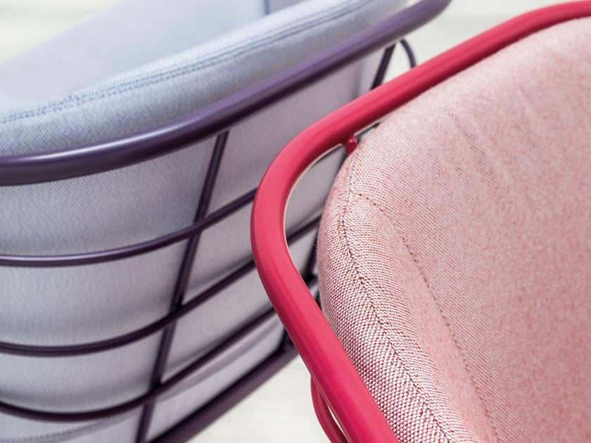 TrabA' Кресло из ткани с подлокотниками Skin 0081-met - Вид №2