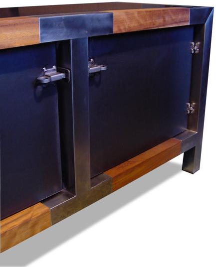 ICI ET LÀ Буфет из стали в индустриальном стиле с распашными дверцами Handmade metal furniture by ici et là Smu01 - Вид №2