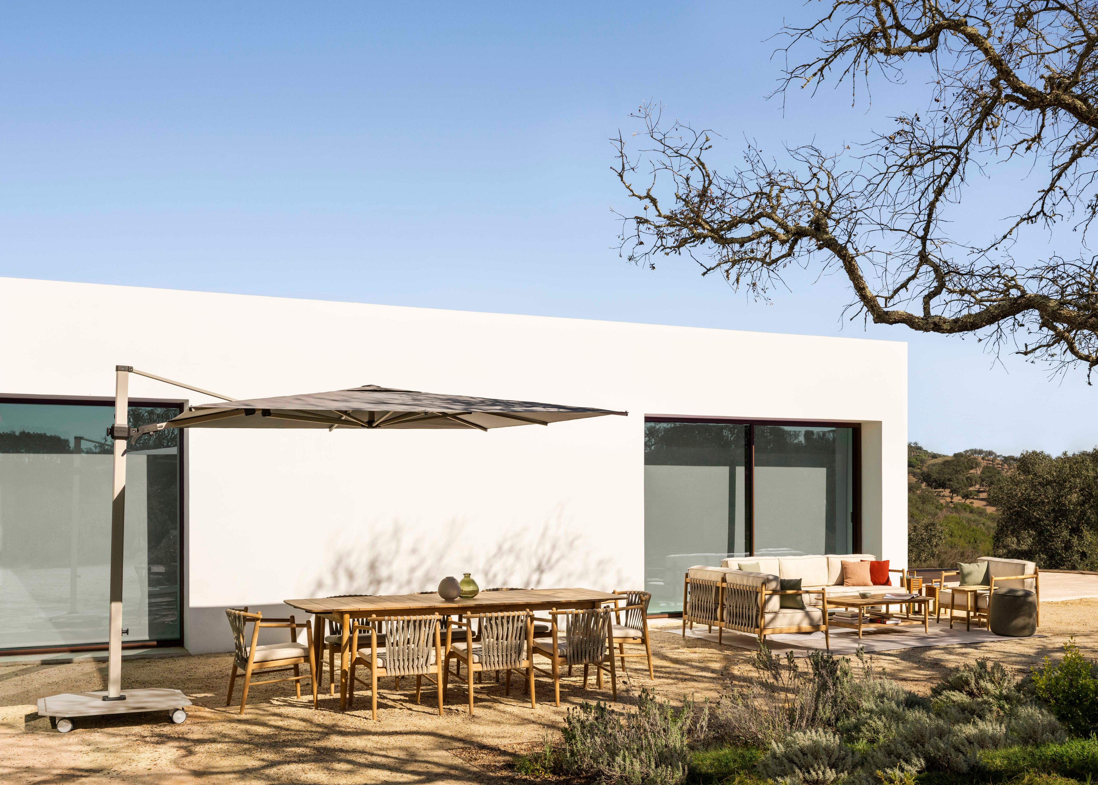 Стул для сада из тикового дерева с подлокотниками Jardinico Noa ARCH-00040763 - Вид №2