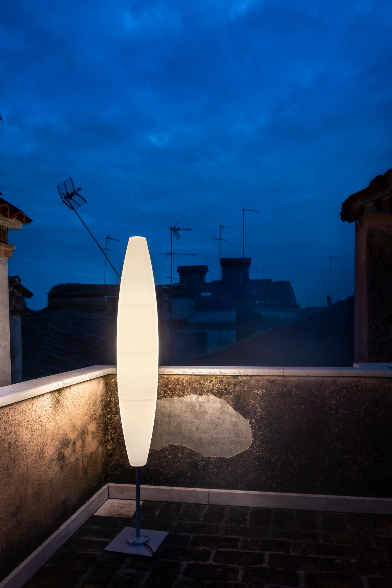 Напольная лампа из полиэтилена Foscarini Гавана ARCH-00019312 - Вид №3