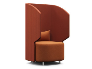 Кресло с высокой спинкой