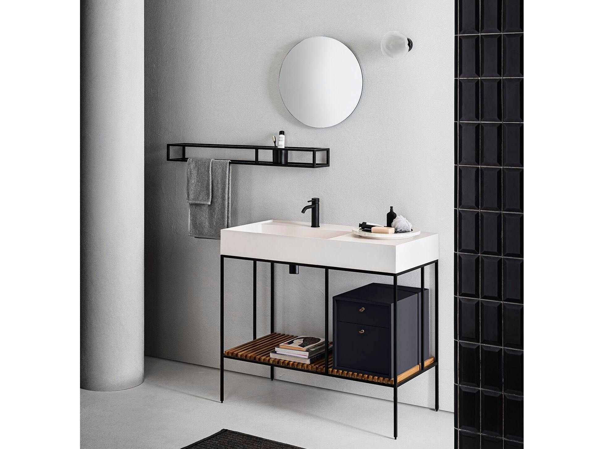 Состав ванной комнаты с раковиной, зеркалом, лампой и держателем для полотенец Pirovano Element ARCH-00068642 - Вид №1