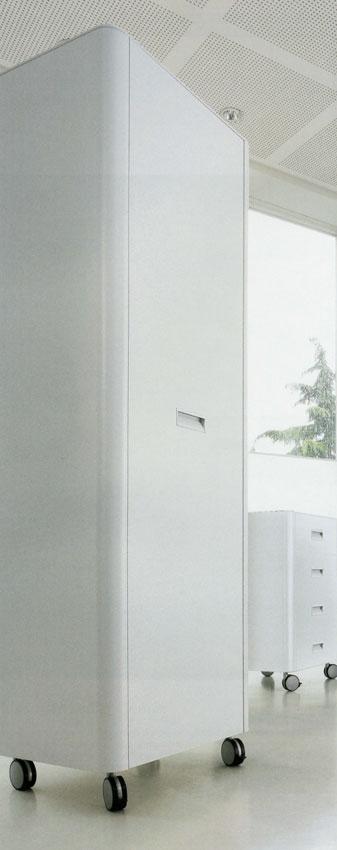 Шкаф Travel LIGNE ROSET 001PFC4G 