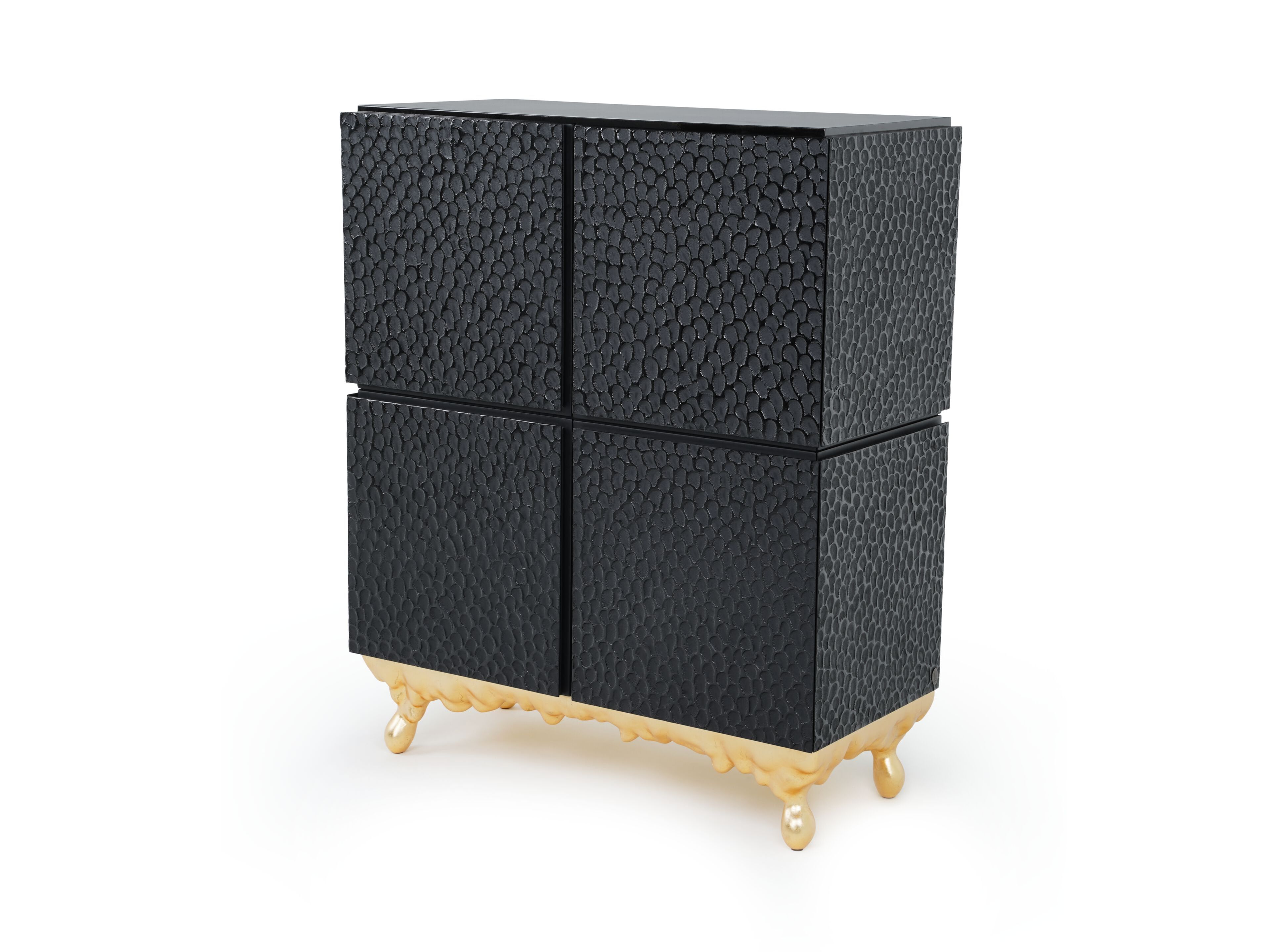 Шкаф из МДФ с распашными дверцами KARPA MONARCH K4012 ARCH-00024302