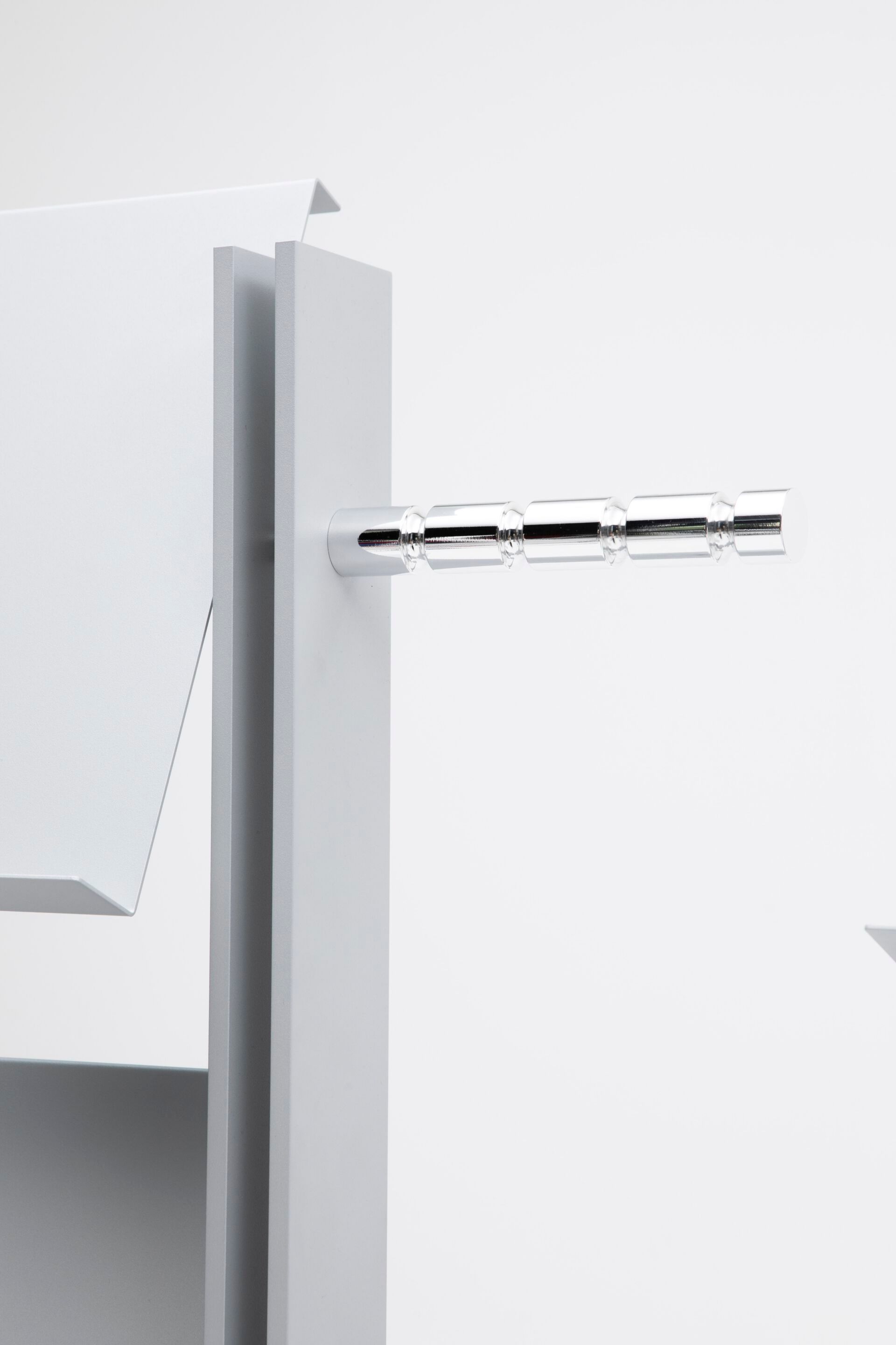 Окрашенная металлическая офисная вешалка для одежды / стойка для журналов Cascando STANDFREE B ARCH-00136601 - Вид №2