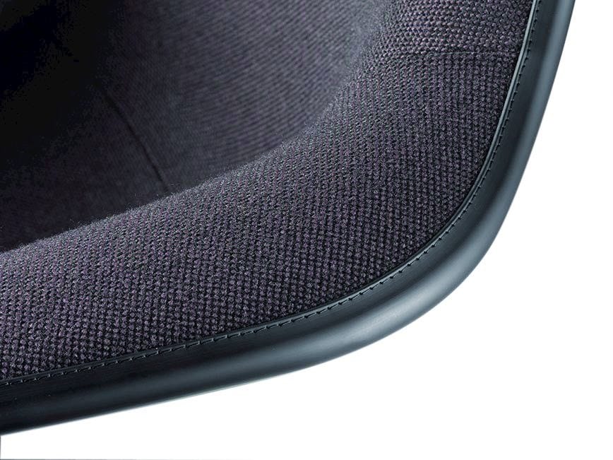 Мягкий тканевый стул с подлокотниками VITRA Eames Plastic Chair ARCH-00118150 - Вид №4