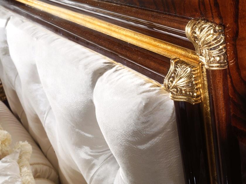 A.R. Arredamenti Кровать из массива дерева с высоким изголовьем Grand royal 471 - Вид №3