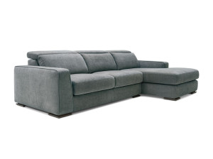 Тканевый диван с полуостровом