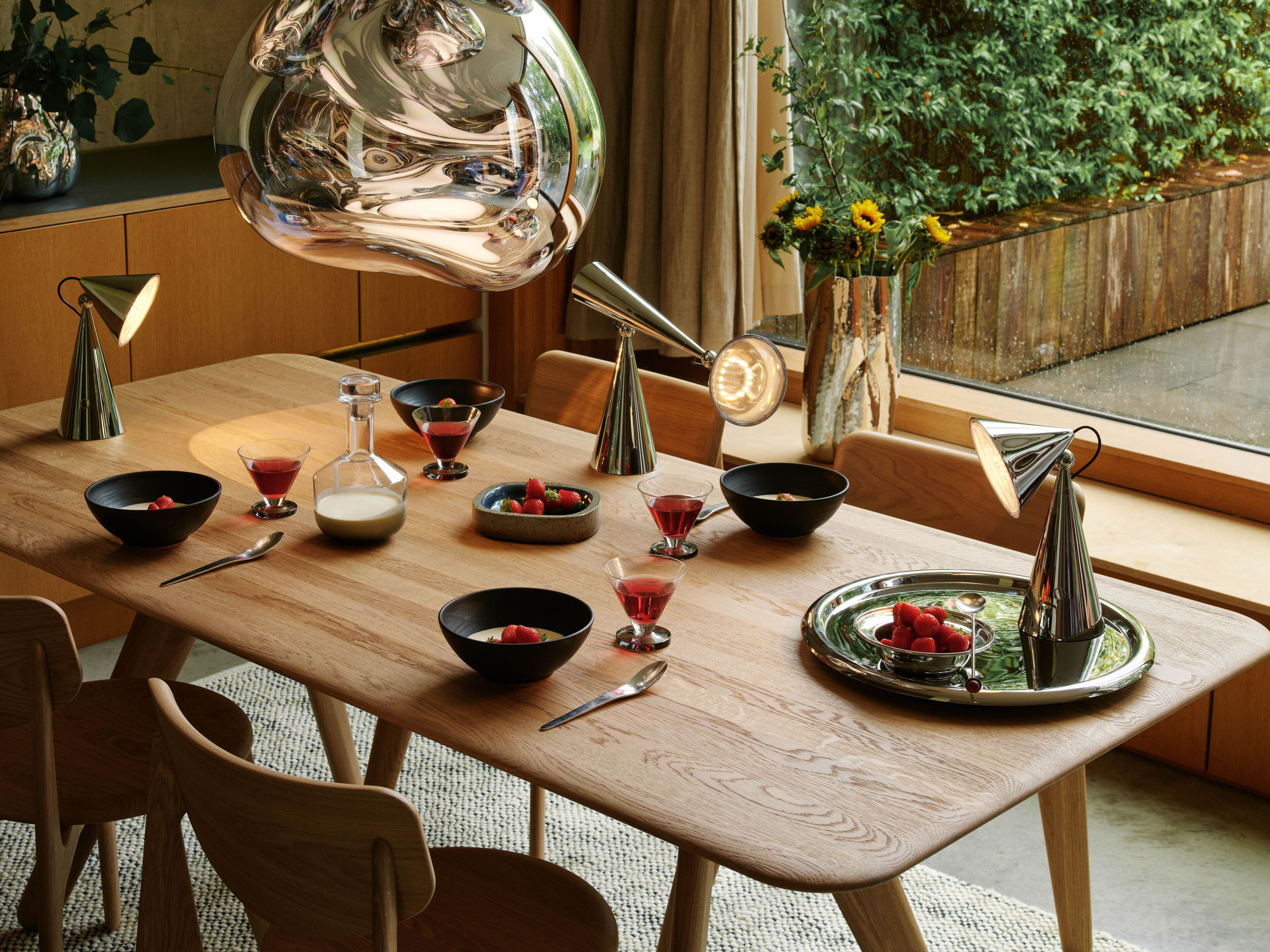 Светодиодная настольная лампа с батарейным питанием Tom Dixon POSE TASK LED ARCH-00076902 - Вид №9