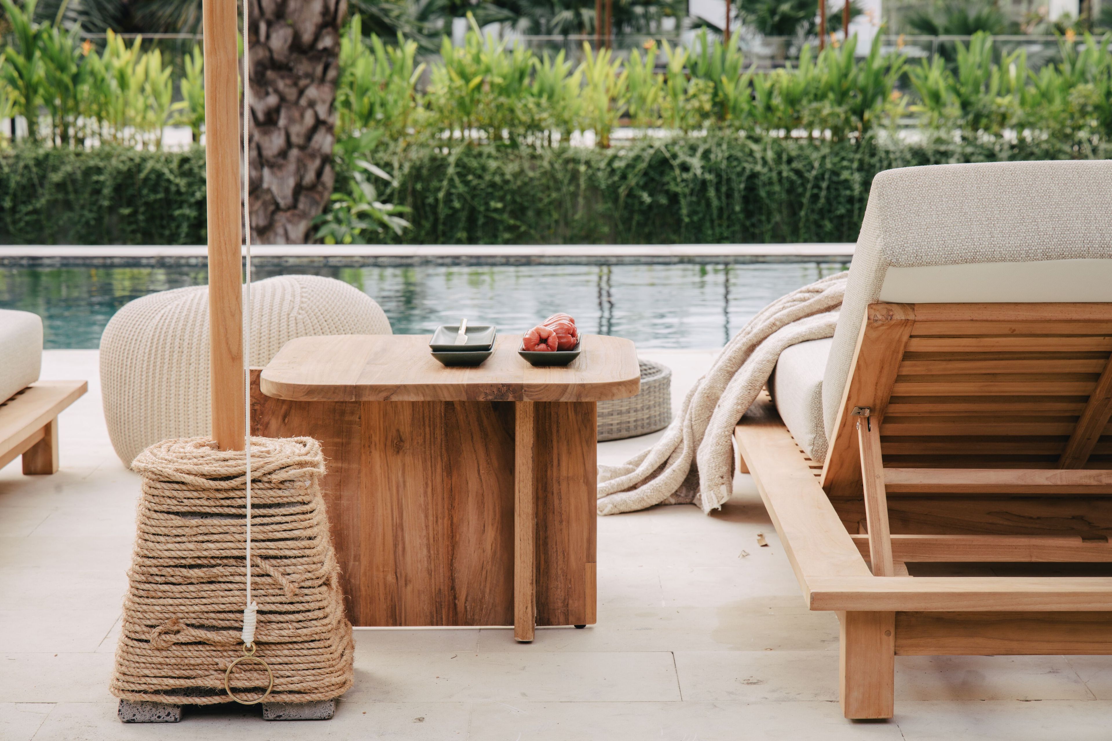 Квадратный стол из тикового дерева cbdesign 70 ARCH-00054172 - Вид №3