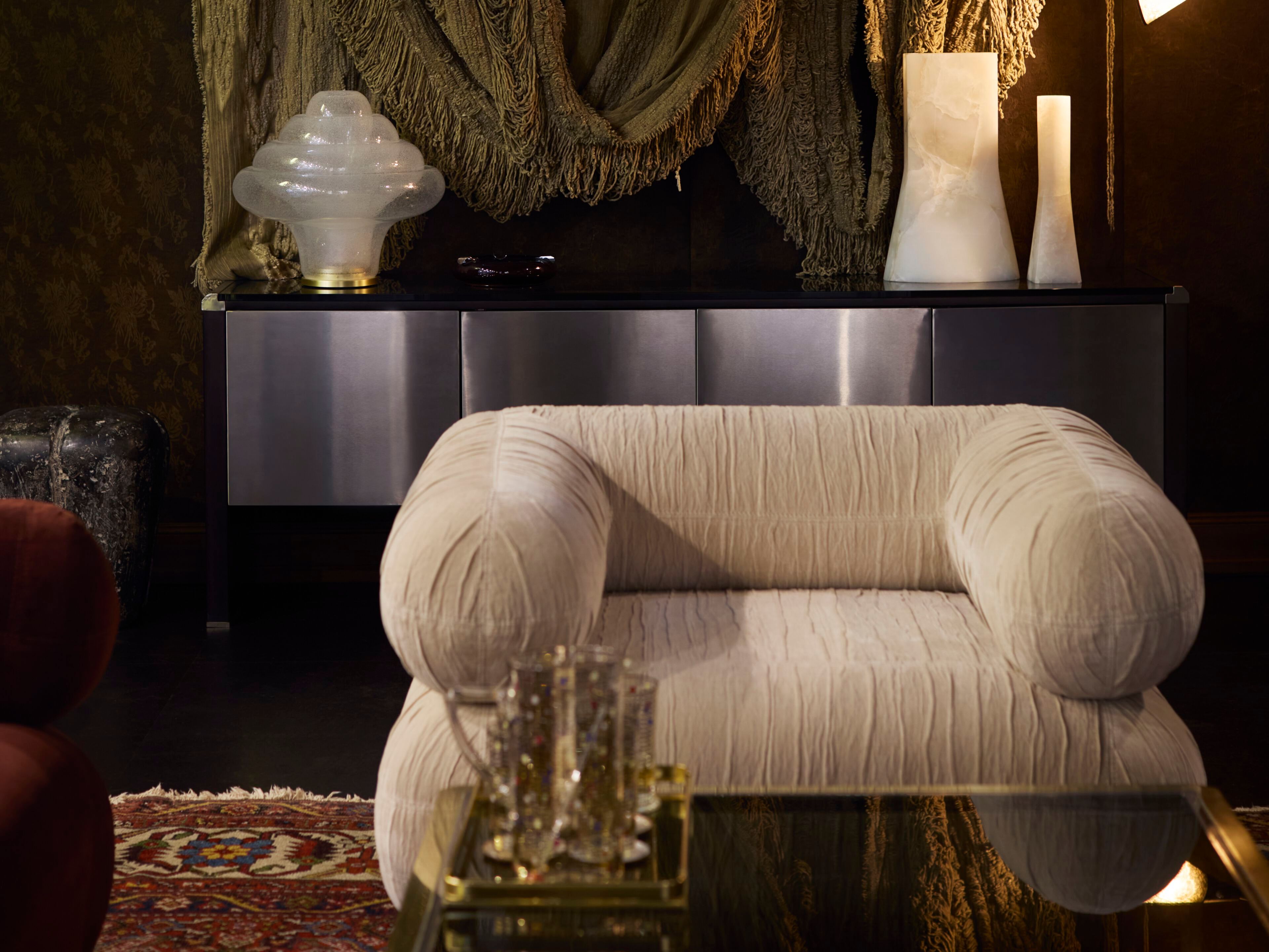 Тканевое кресло с подлокотниками The House of Lyria DIOMIRA ARCH-00124004 - Вид №3