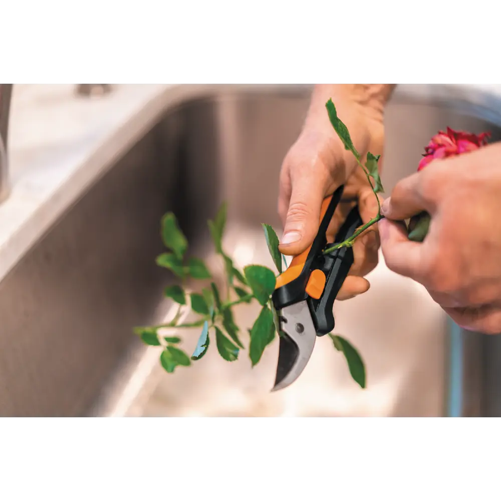 Секатор садовый Fiskars Sp14 ø13 мм STLM-2033127 - Вид №7