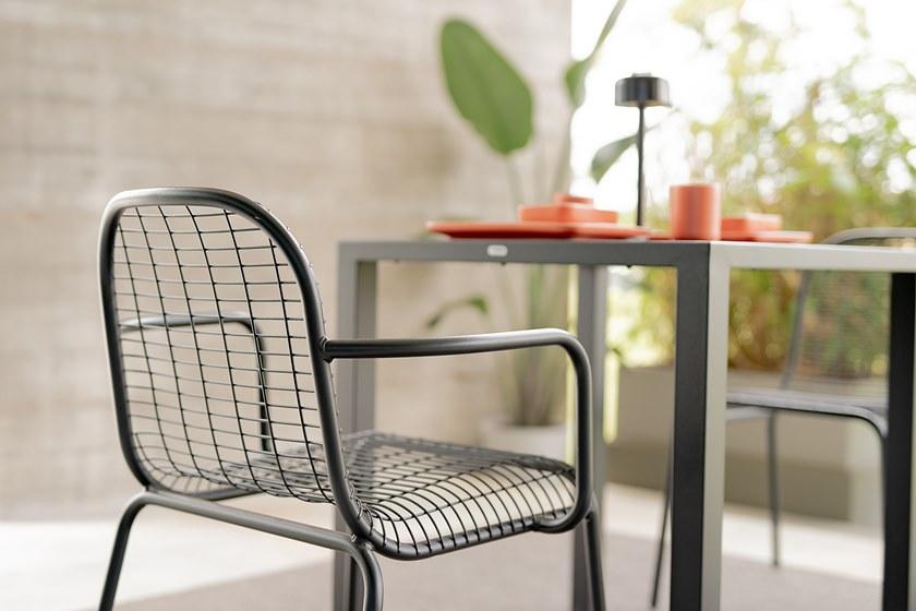 emu Стул садовый штабелируемый с подлокотниками Centina 215 - Вид №6