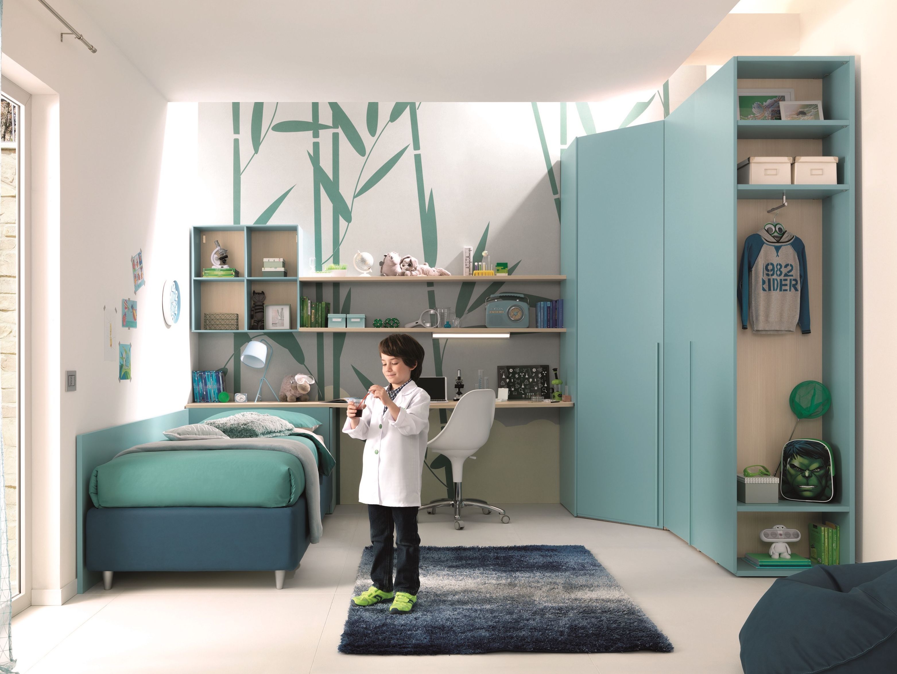 Деревянная спальня с гардеробной Moretti Compact KC306 ARCH-00063202 - Вид №1