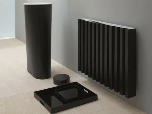 Tubes Radiatori Горизонтальный настенный радиатор Elements Sho