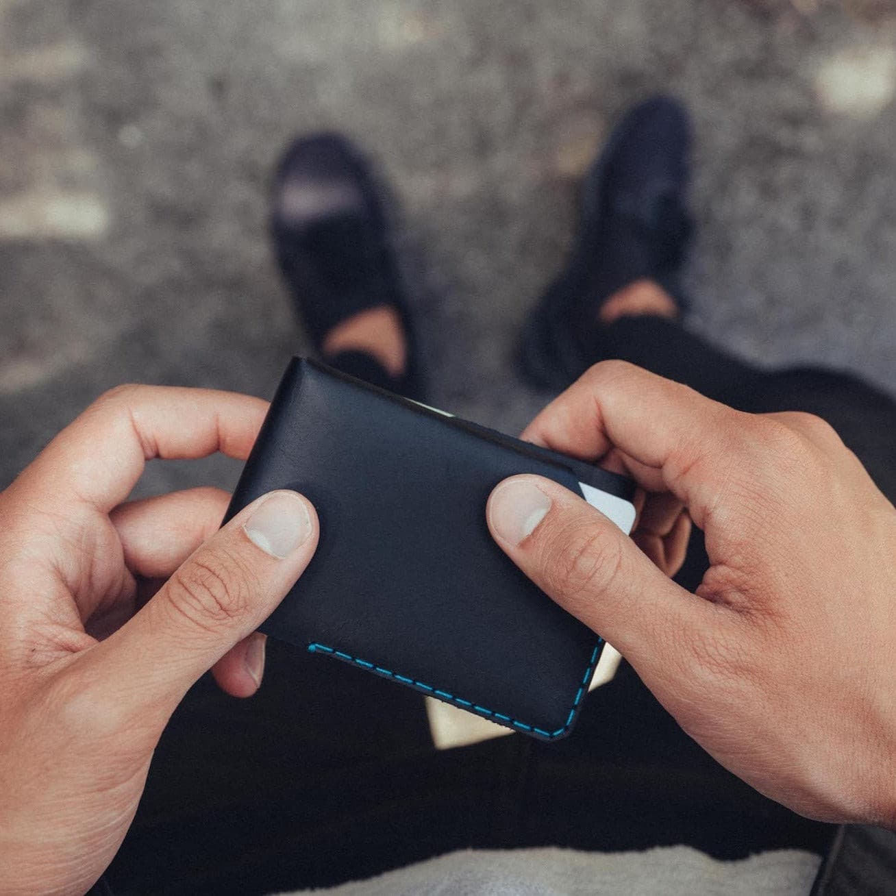 W102CHAR Карточный кошелек - уголь Wingback  - Вид №4