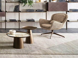 Журнальный столик