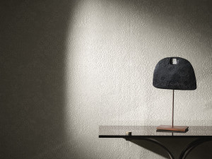 Тисненые обои из кварцевого песка и ТНТ