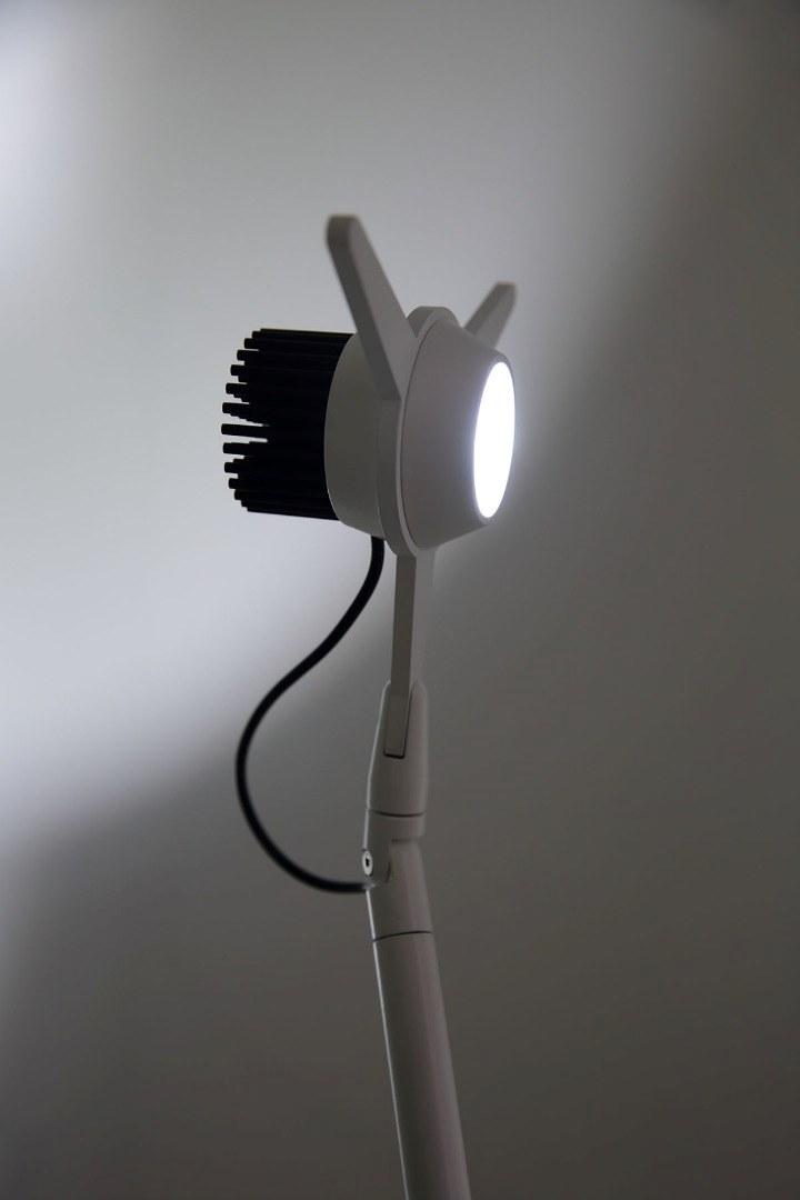 Martinelli Luce Регулируемый светодиодный торшер из алюминия  2302/ne  - Вид №8