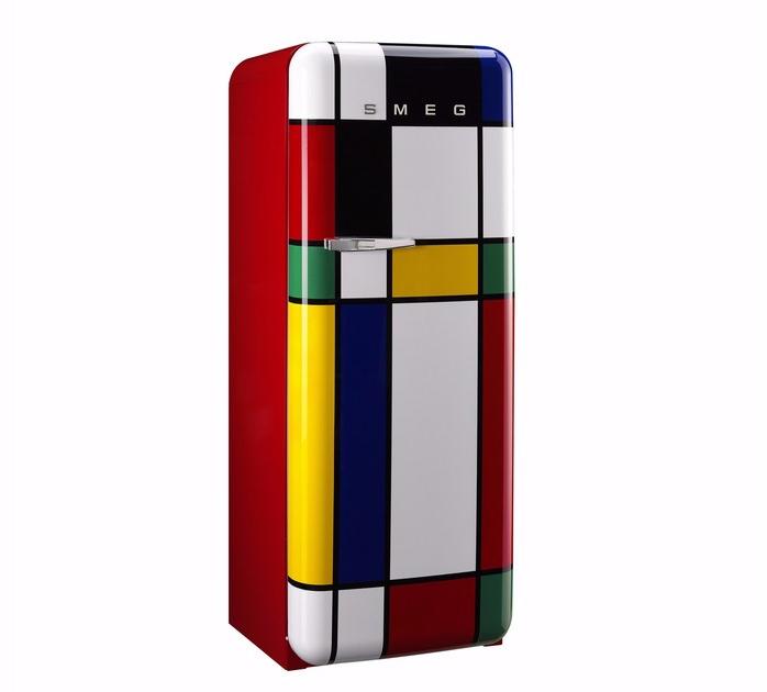 Smeg Отдельно стоящий однодверный холодильник класса а ++ Smeg 50's style Fab28rdmc  - Вид №1