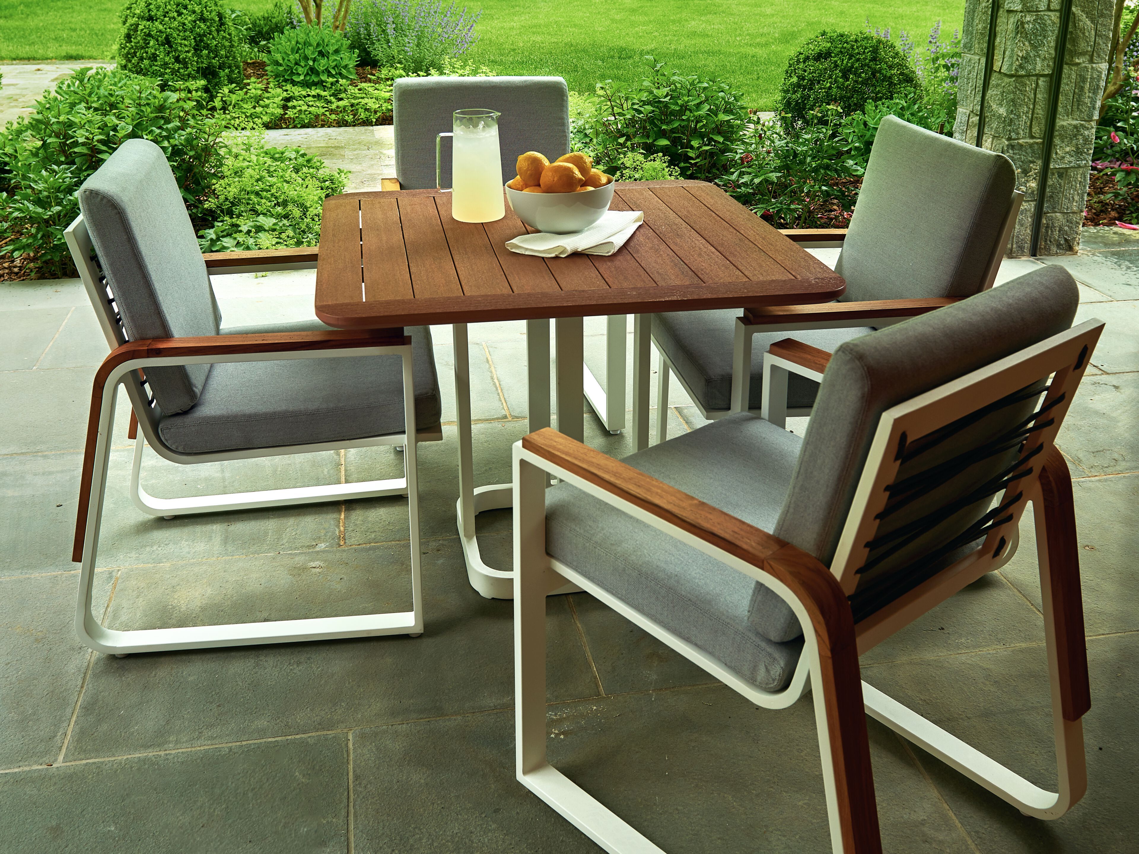 Алюминиевый и деревянный квадратный садовый стол Walters Regatta ARCH-00087681 - Вид №2