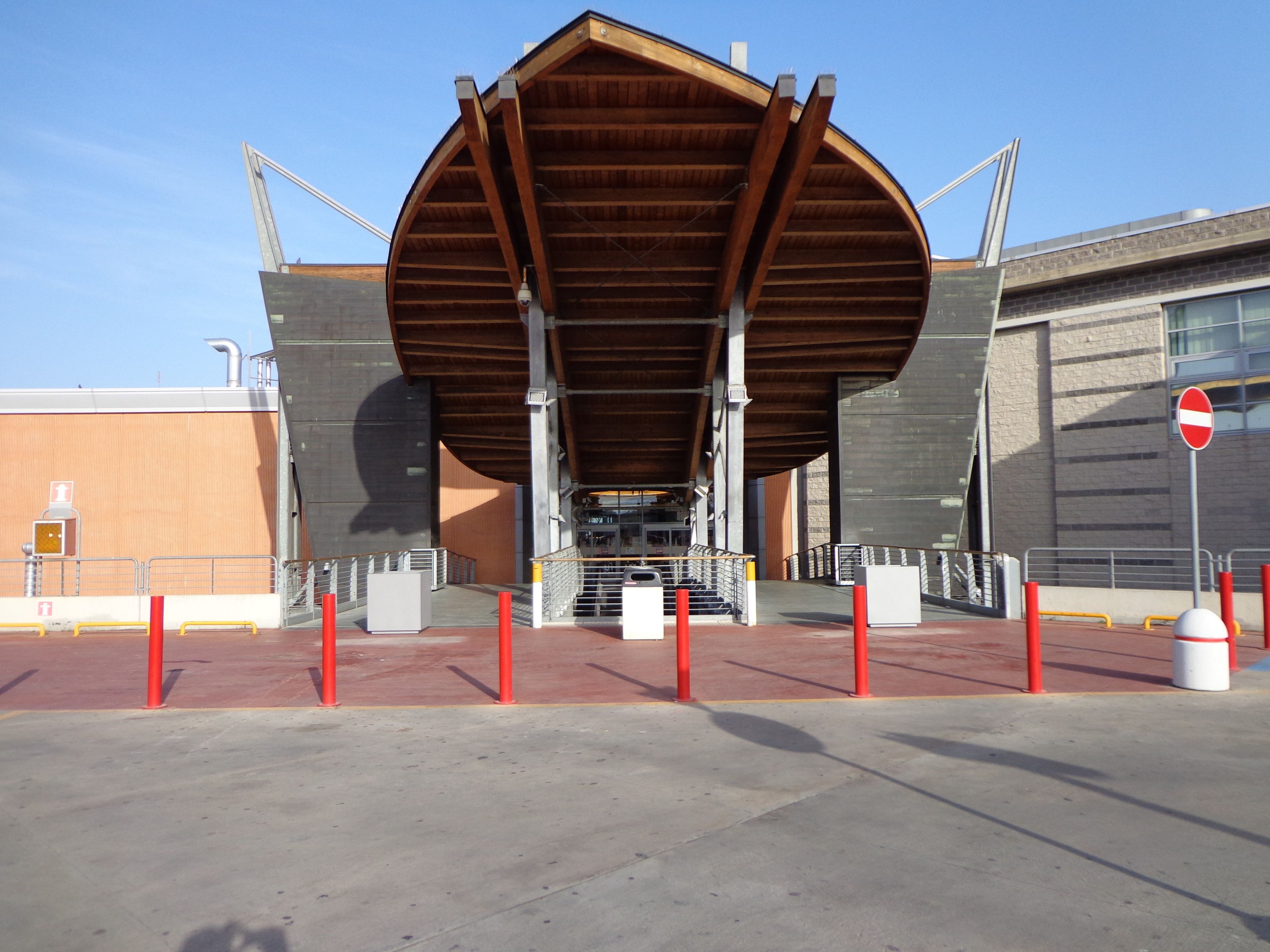 Квадратный плантатор из оцинкованного листа Viscio Urban Design FIORIERA ANTITERRORISMO ARCH-00086632 - Вид №30