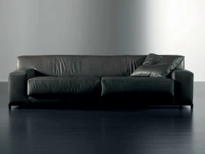 Meridiani 3-х местный кожаный диван Frieman