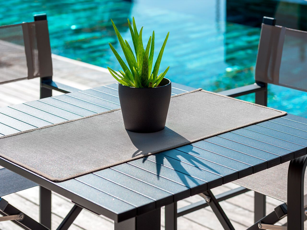 Алюминиевый квадратный садовый стол Crema Outdoor ORIONE ARCH-00081408 - Вид №1