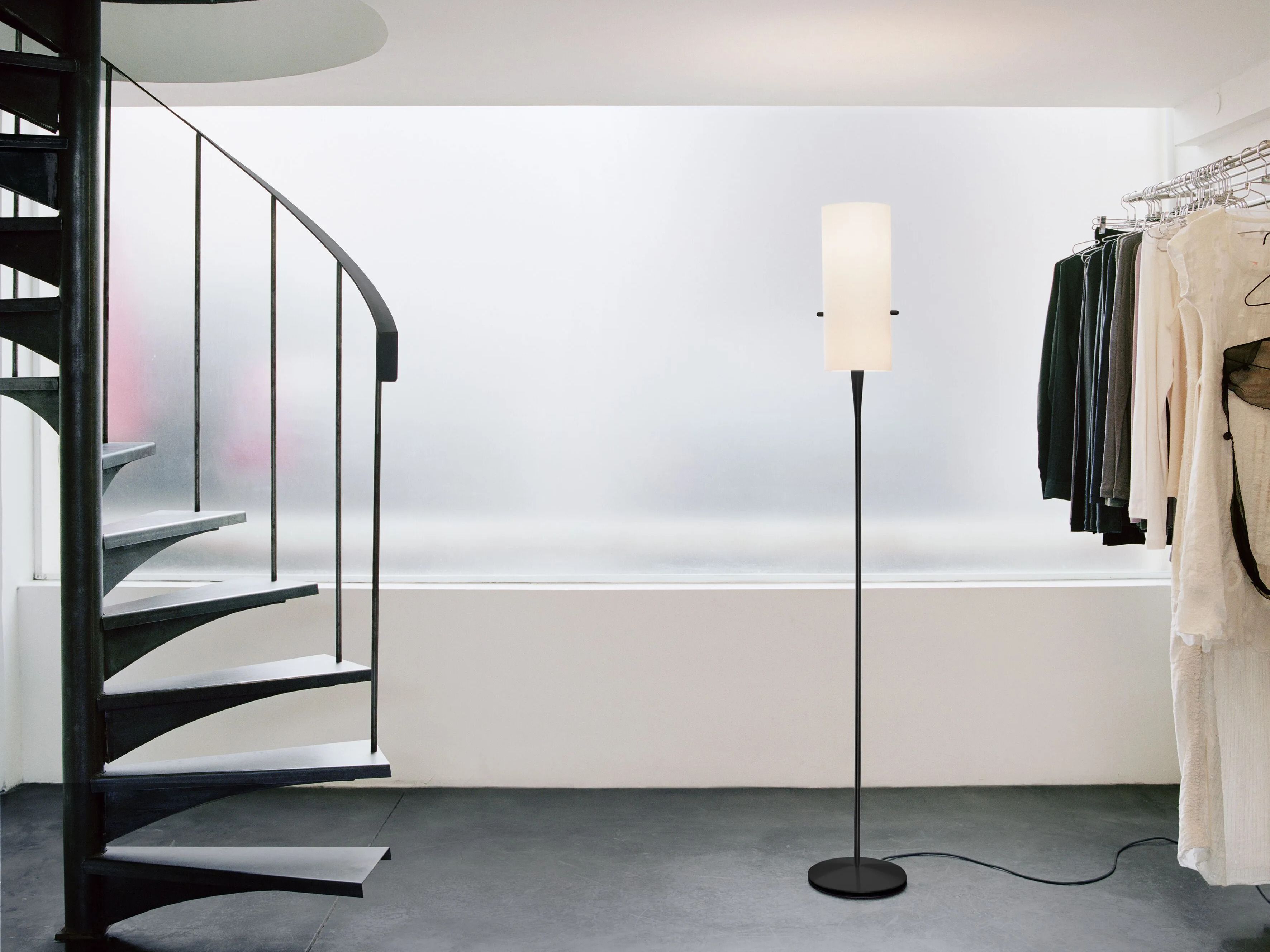 Алюминиевый светодиодный торшер serien.lighting клуб ARCH-00101128 - Вид №2