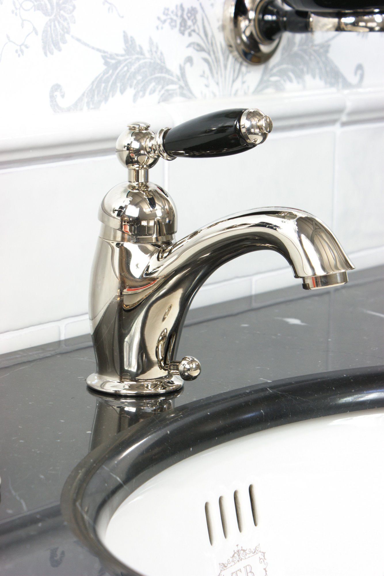 Traditional bathrooms Смеситель для раковины БРАЙТОН однорычажный Tb415.514bl.ag  - Вид №1