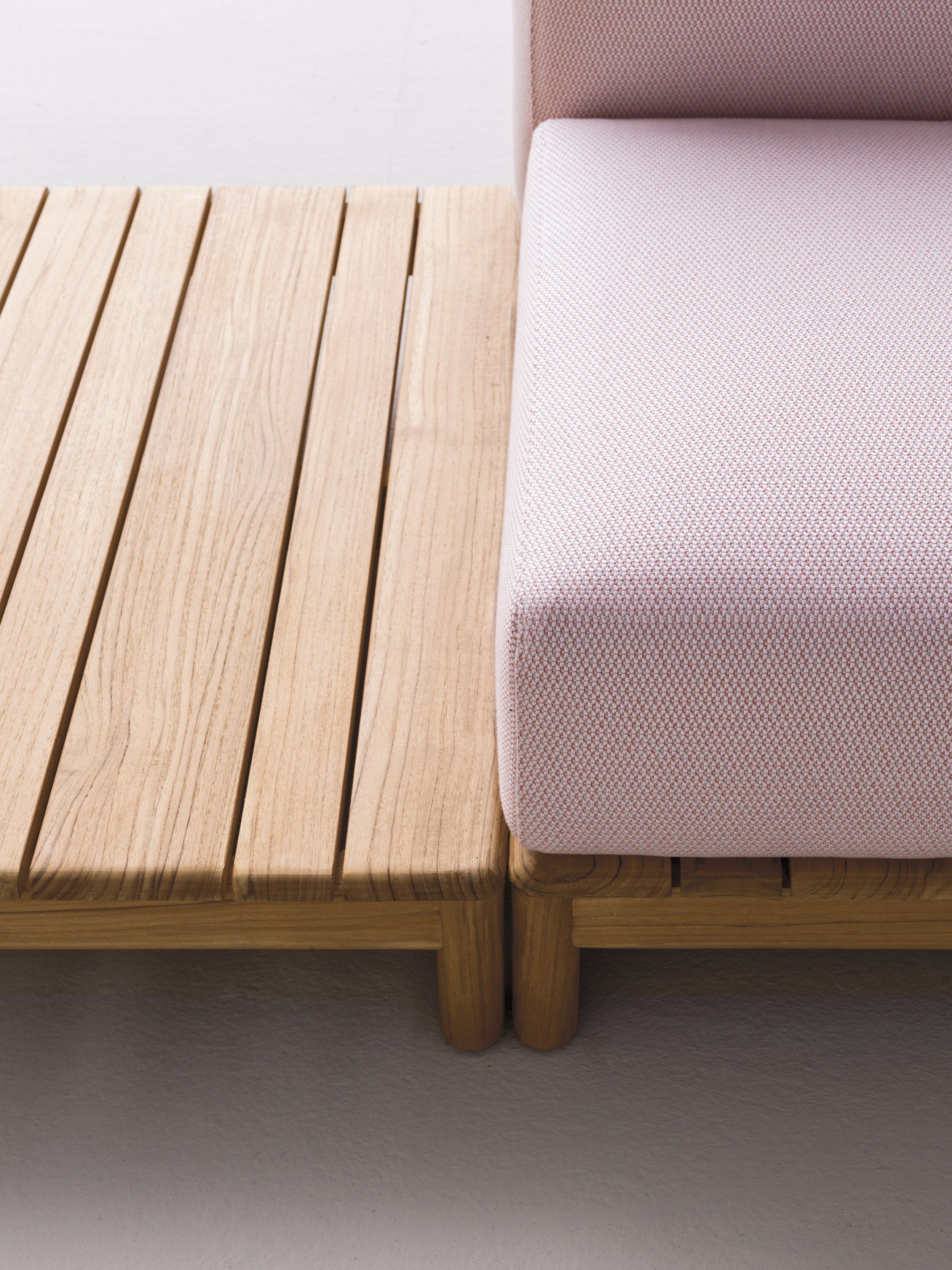 Квадратный стол из тикового дерева Varaschin штрих-код ARCH-00038898 - Вид №8