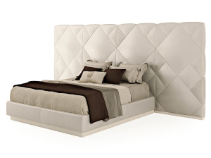 Кожаная двуспальная кровать с мягким изголовьем