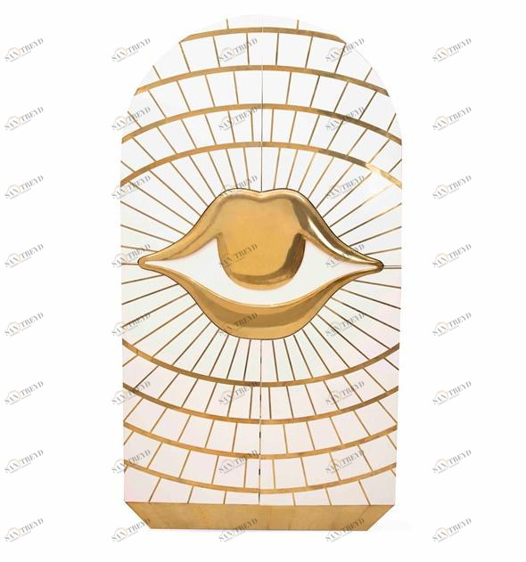 Scarlet Splendour Комод из латуни Lulu sun-id-1447559