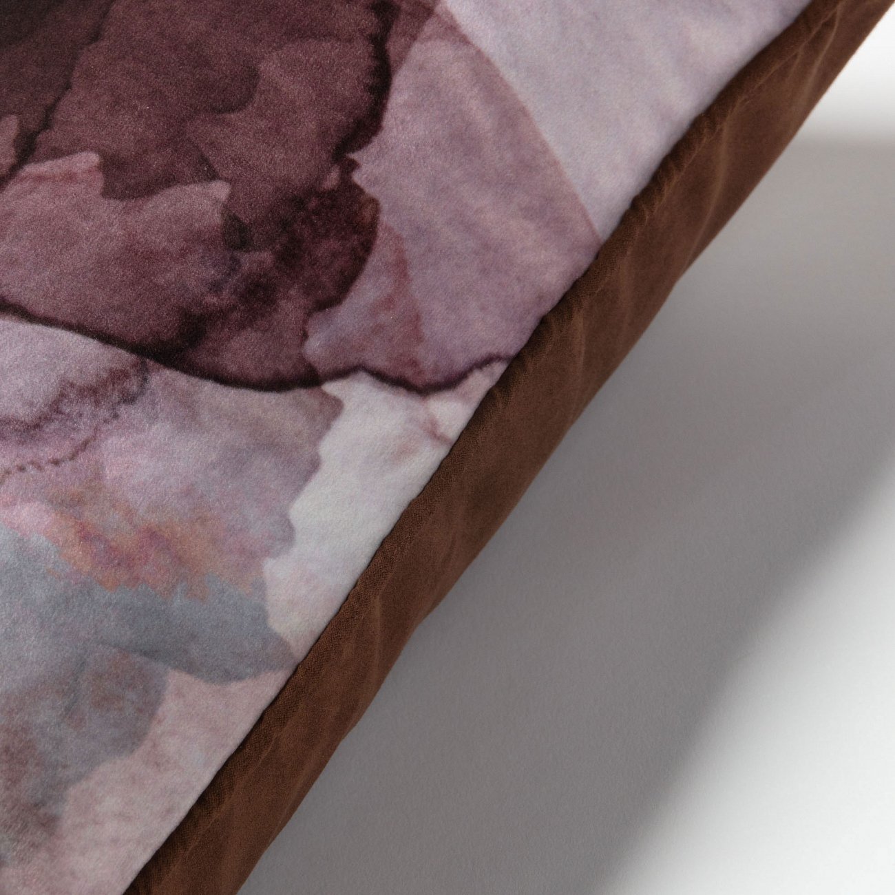 Чехол на подушку Dacila cushion от La Forma LA FORMA АБСТРАКТНЫЕ 321497 Розовый  - Вид №1