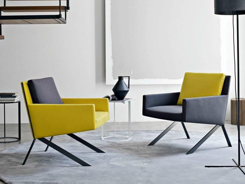 B&B Italia Кресло из ткани с подлокотниками Theo Thp - Вид №1