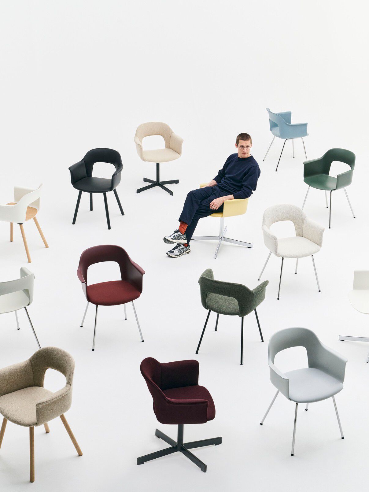 Подлокотник из полипропилена с деревянным сиденьем Hay макет ARCH-00040504 - Вид №9