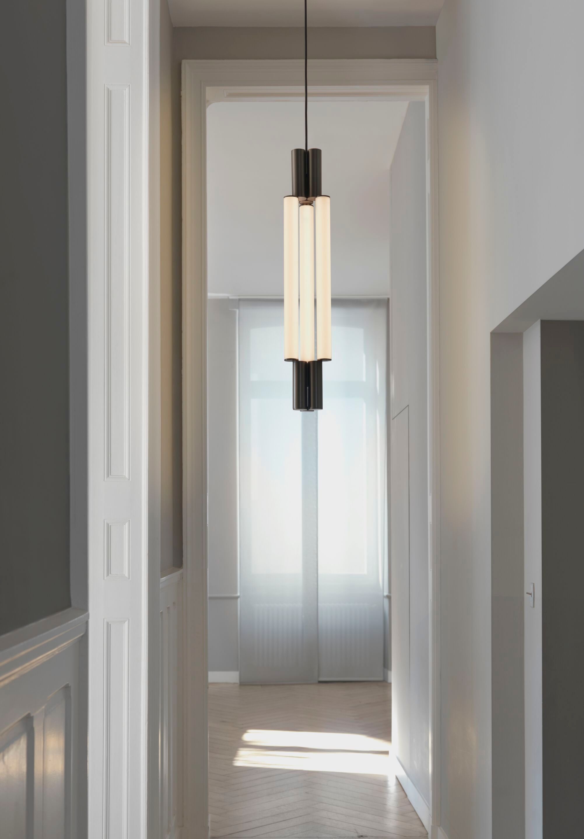 Латунный светодиодный подвесной светильник CVL Luminaires Signal ARCH-00102636 - Вид №4