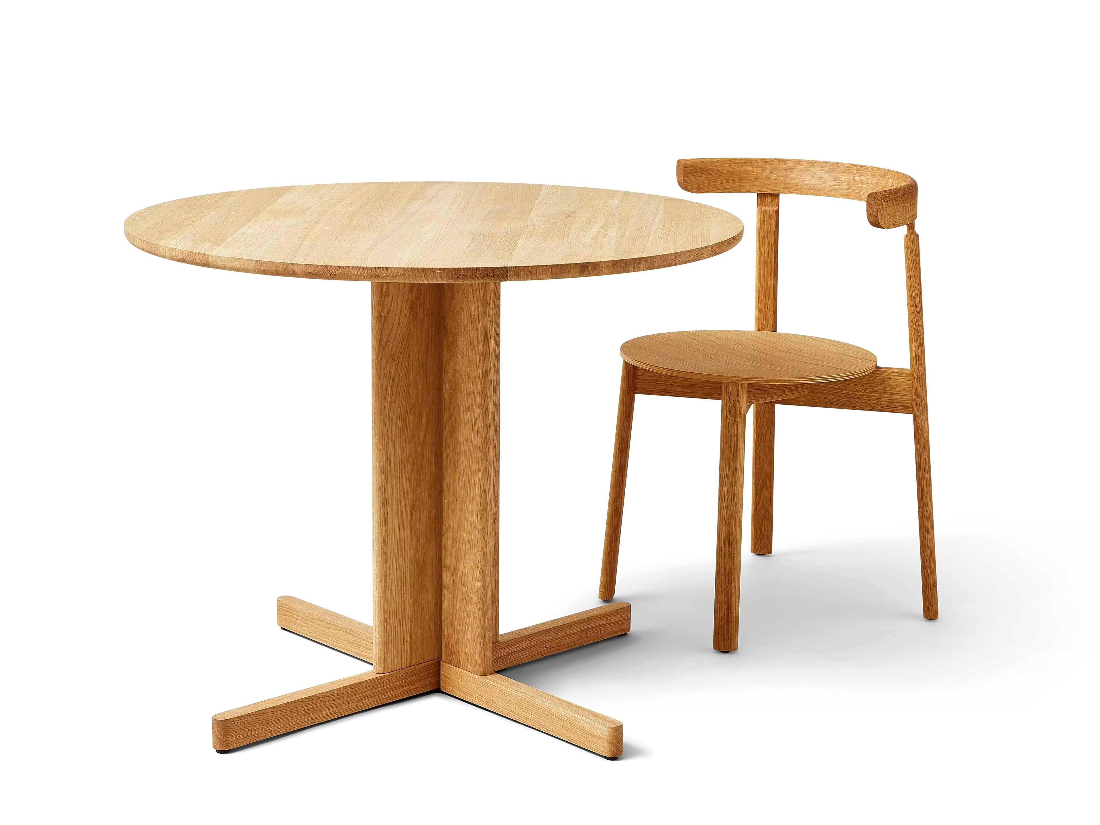 Круглый стол из дуба со спицами Form & Refine Trefoil ARCH-00080822 - Вид №2