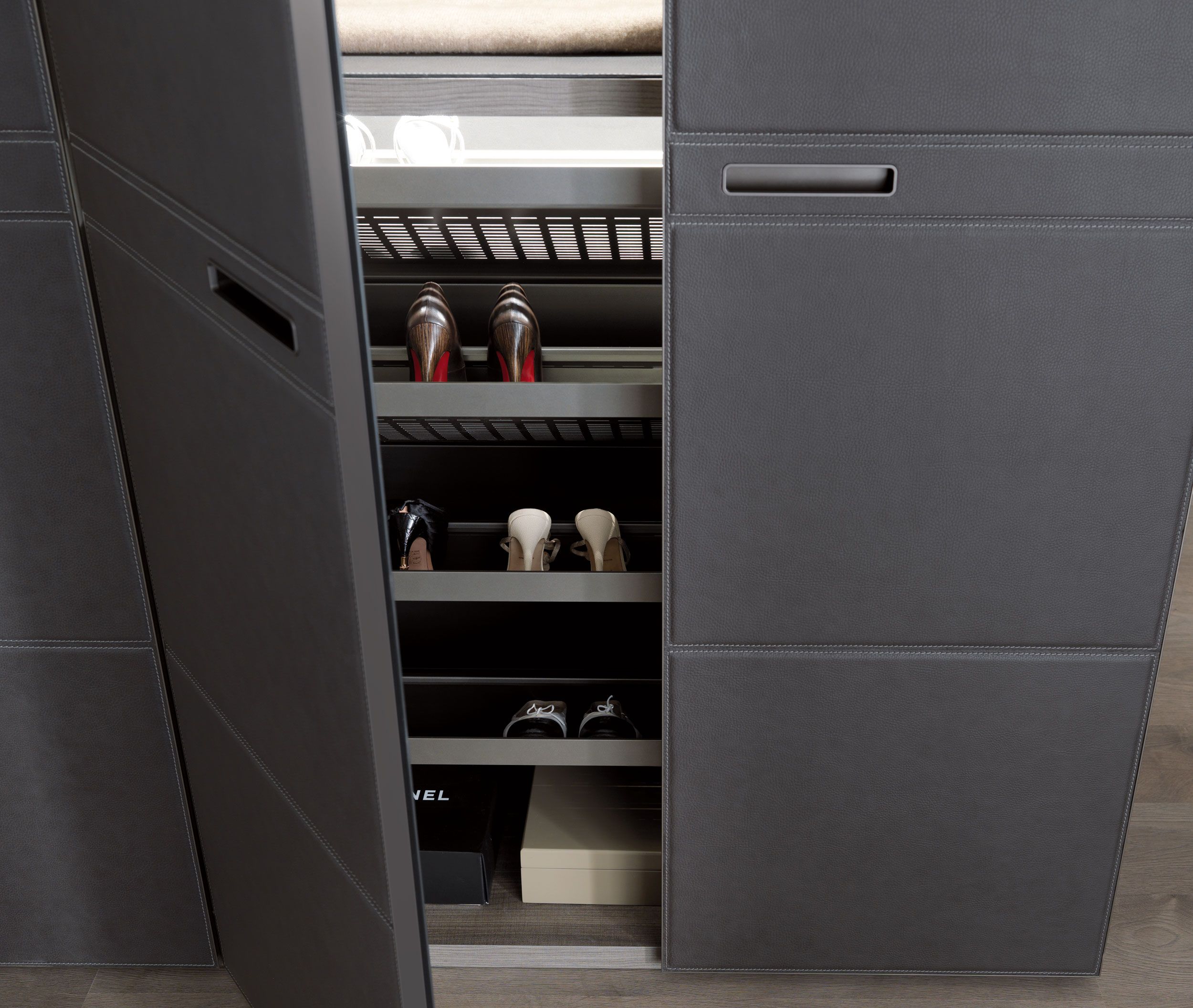 Секционный шкаф из искусственной кожи MisuraEmme LONDON ARCH-00024167 - Вид №3