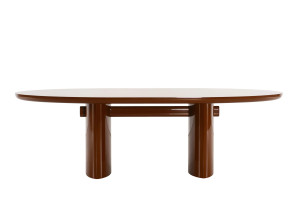 Деревянный овальный стол