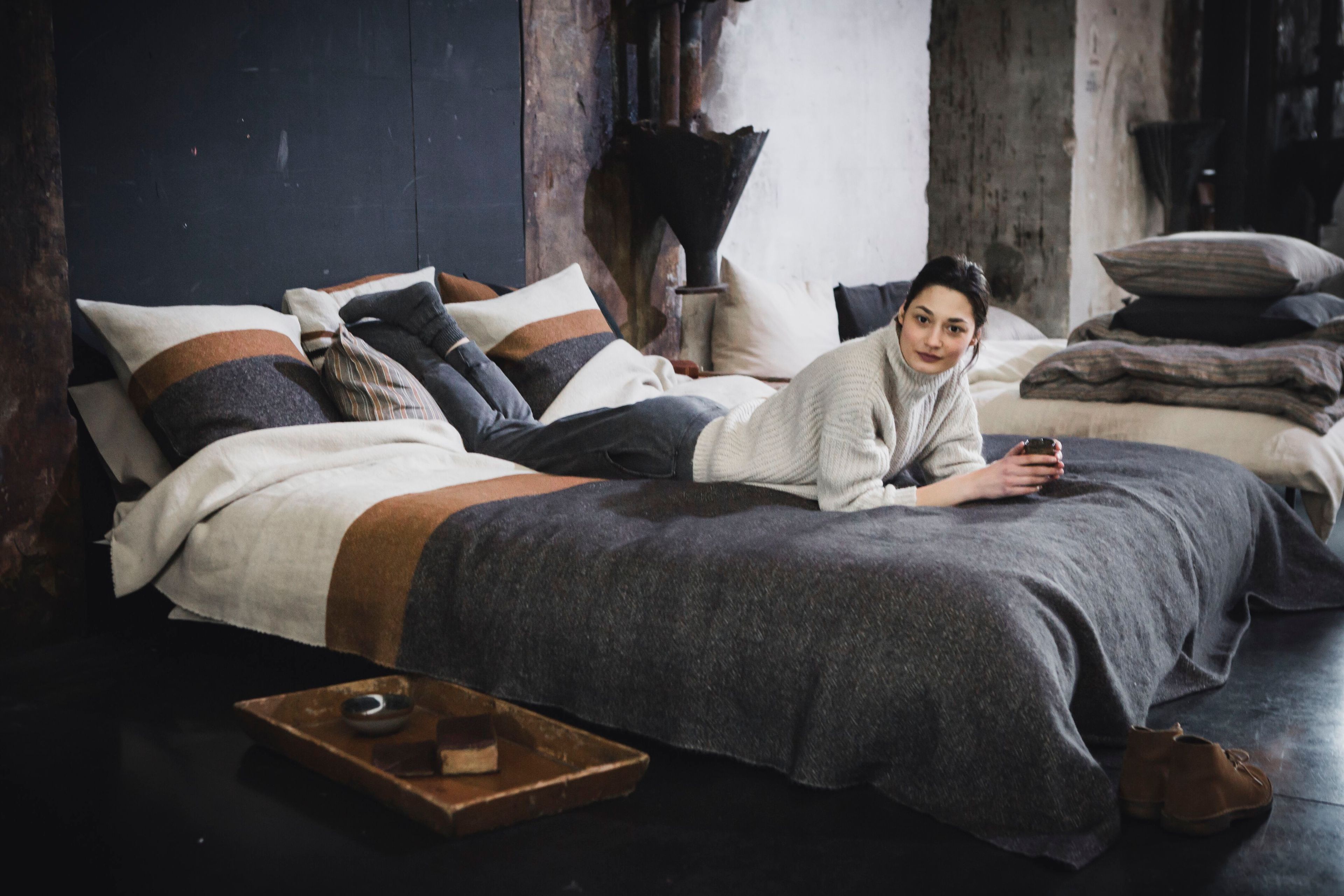 Льняная и шерстяная квадратная подушка Libeco Home Nash ARCH-00091214 - Вид №2