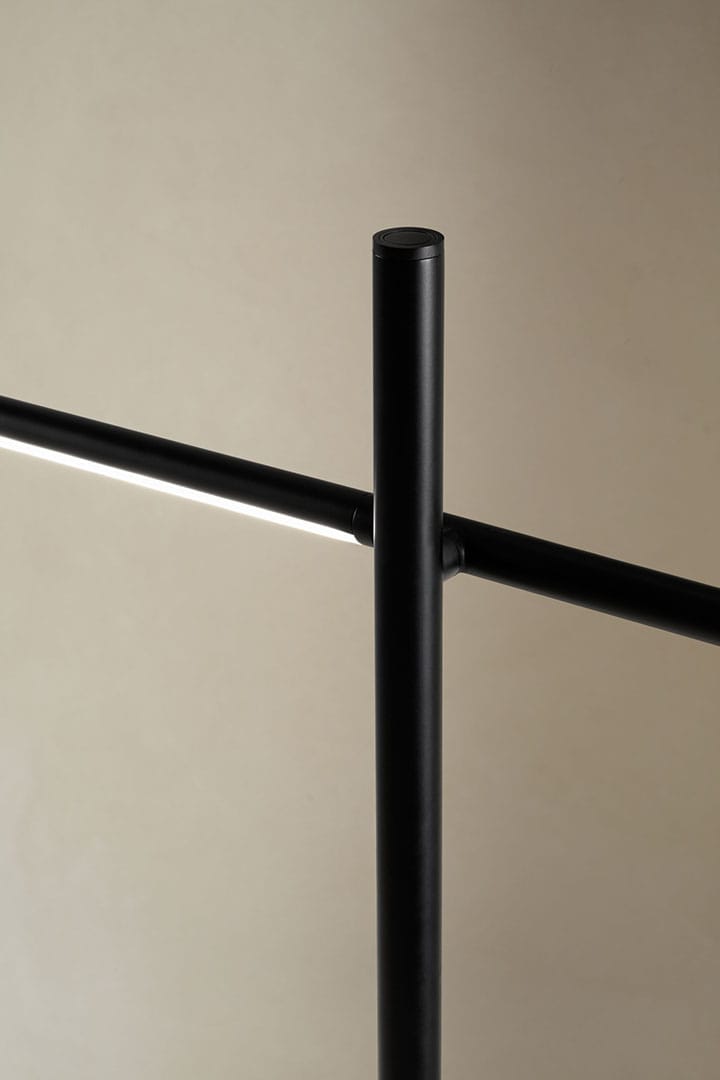 Металлическая светодиодная настольная лампа LedsC4 Tubs ARCH-00077073 - Вид №4