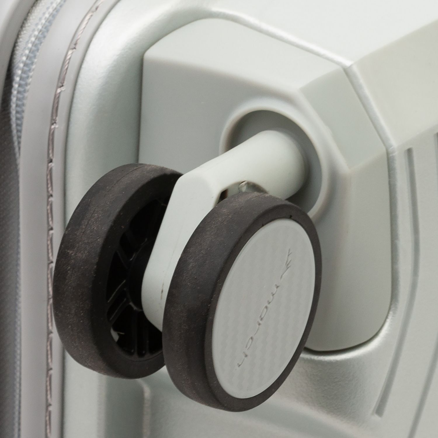 M1200-18-52 Чемодан M1200*52 Spinner 55 March Gotthard Metallic  - Вид №4